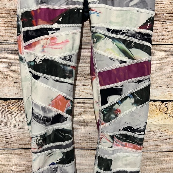 Lululemon Tights w/ Multicolour Print - No Size Dot Cross stitched RArE Barbie - Picture 4 of 11